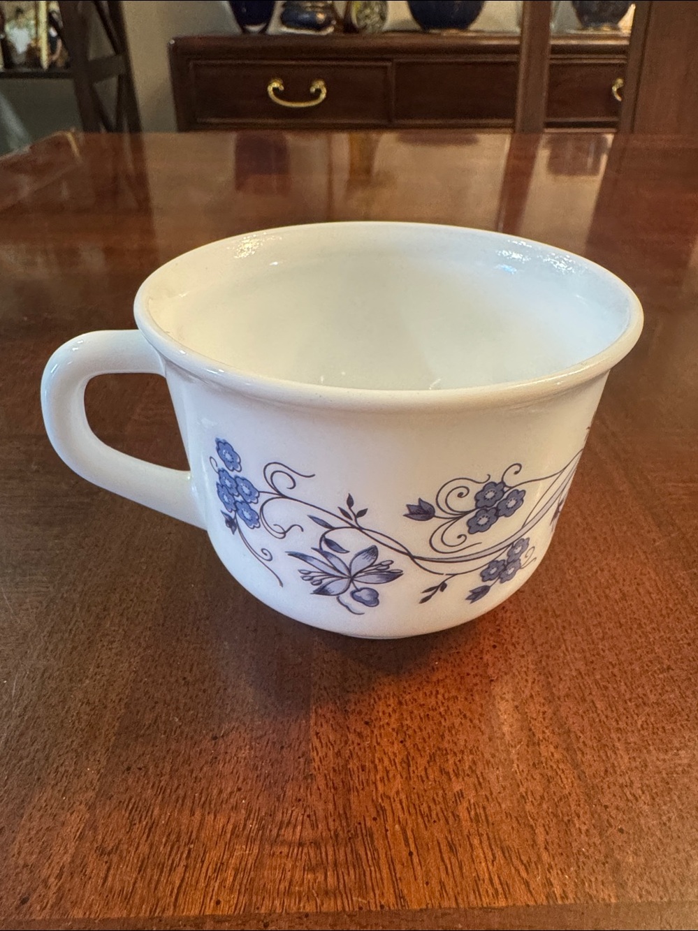 1970's Vintage Arcopal France  Blue Flower Blue Onion Mug Cup with Lid Milk
